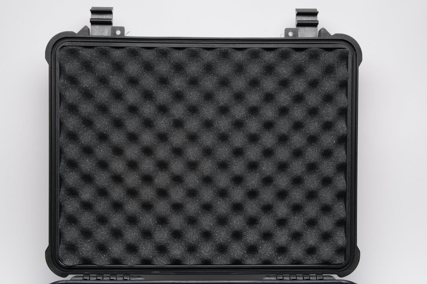 Pelican 1550 Weatherproof case w/insert/dividers, Great! Clean