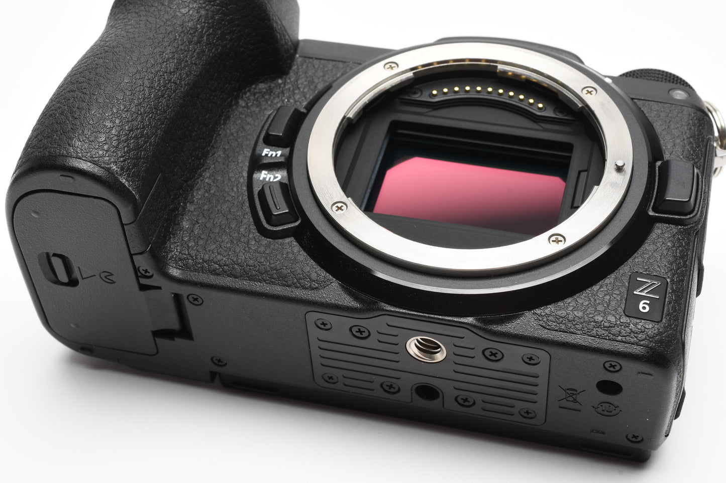 Nikon Z6 Mirrorless body, batt, charger, Only 523 Acts! Mint-