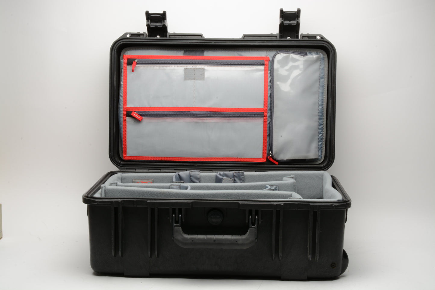 SKB 3I Series Waterproof Equipment Case 20 x 11 x 7" w/Think Tank partitions