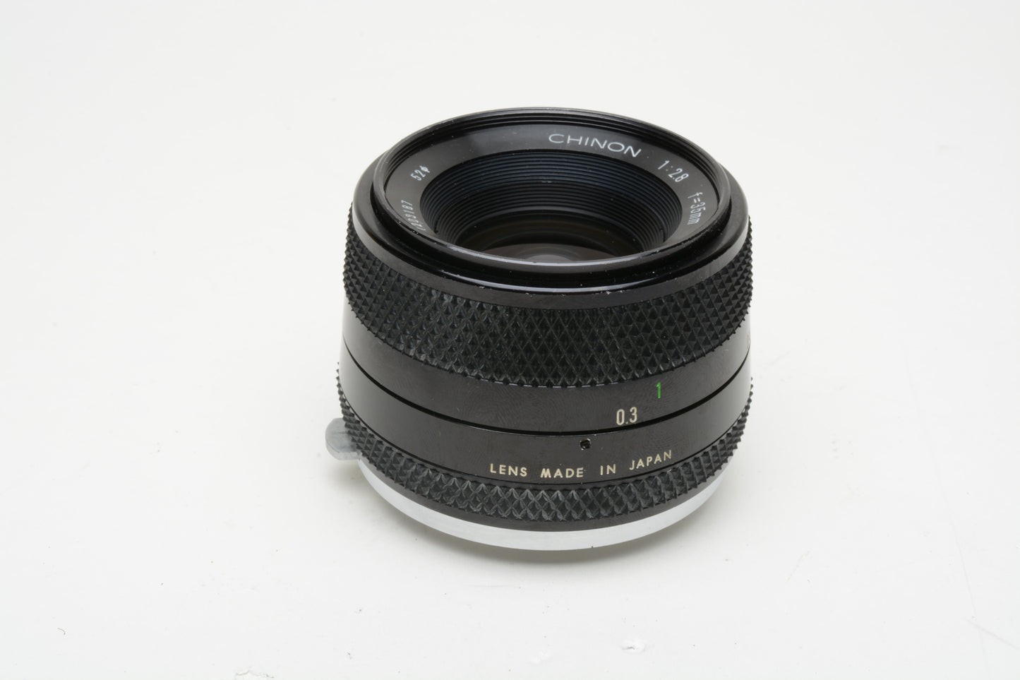 Chinon 35mm f2.8 Multi Coated Olympus OM Mount lens, Very smooth, nice!