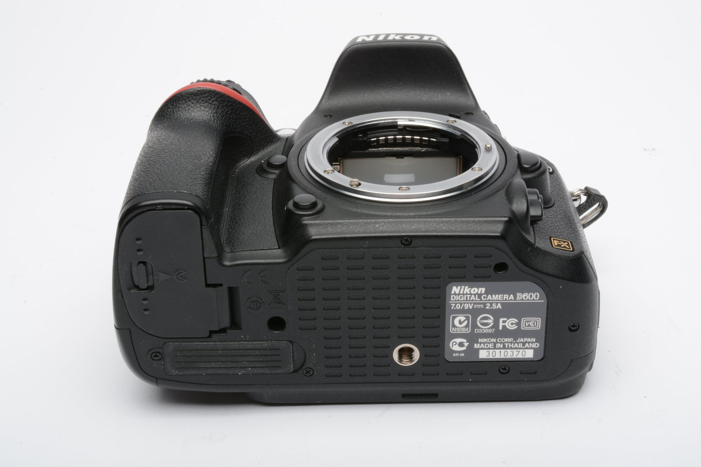 Nikon D600 DSLR Body w/Batt., charger, manual, Only 8308 Acts!