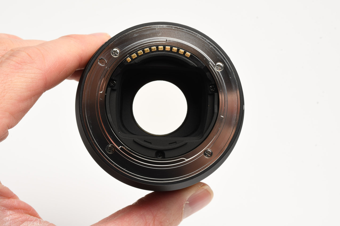 Sony 50mm f1.8 FE SEL50F18F Prime lens, Hood, Sharp!