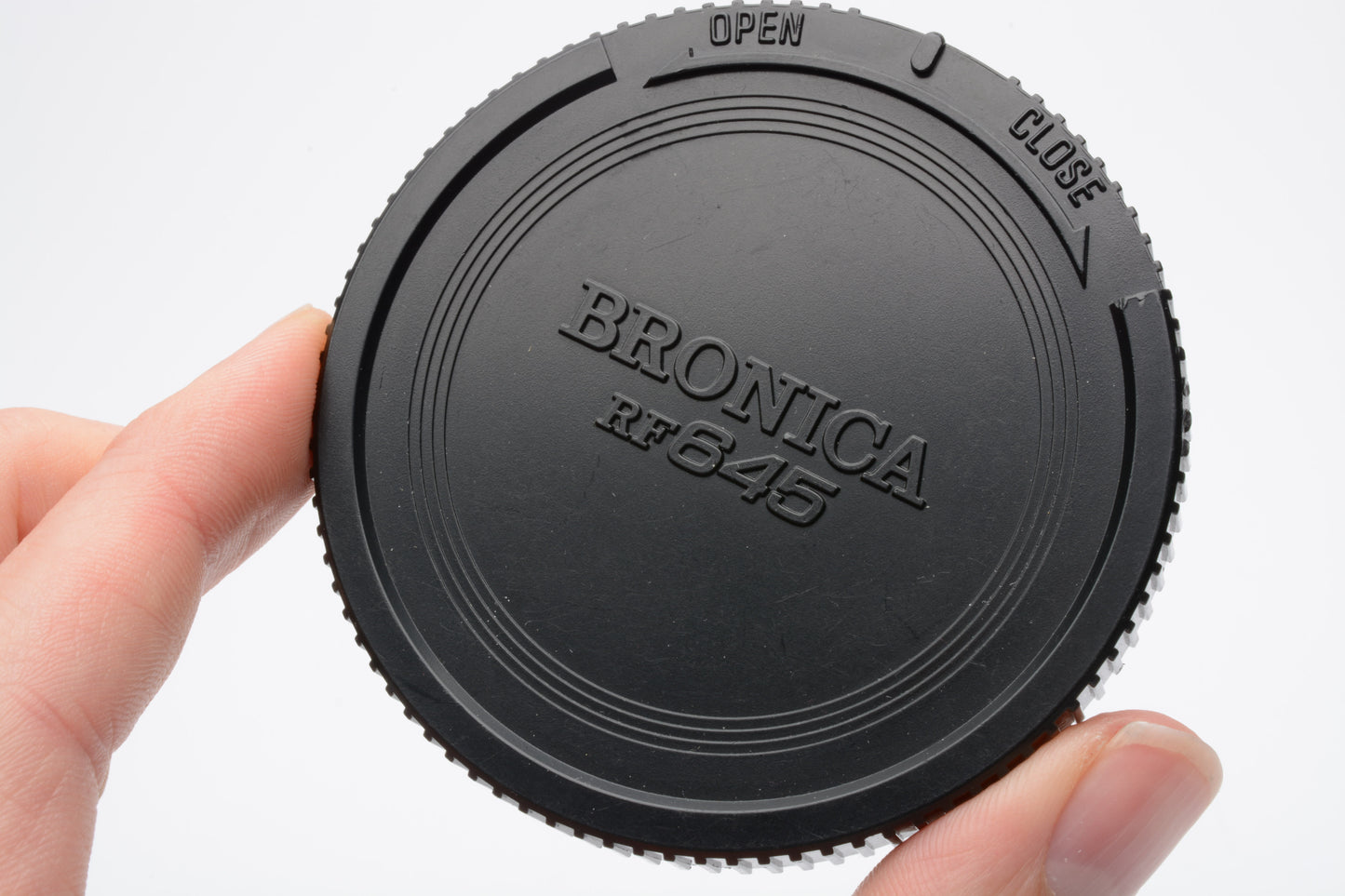 Bronica RF645 body cap, genuine, clean