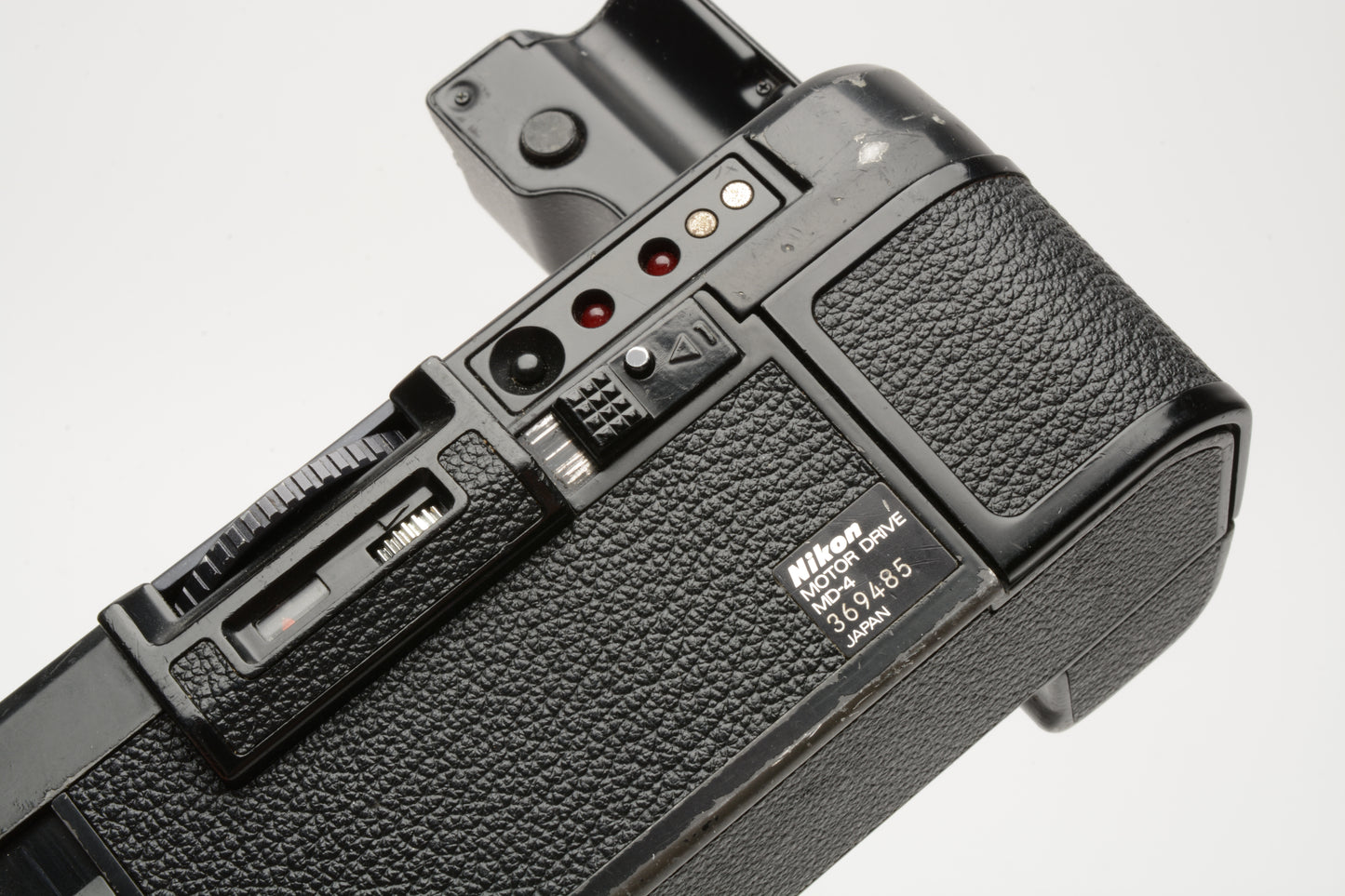 Nikon MD-4 Motor Drive, Tested, works great for F3 series SLRs