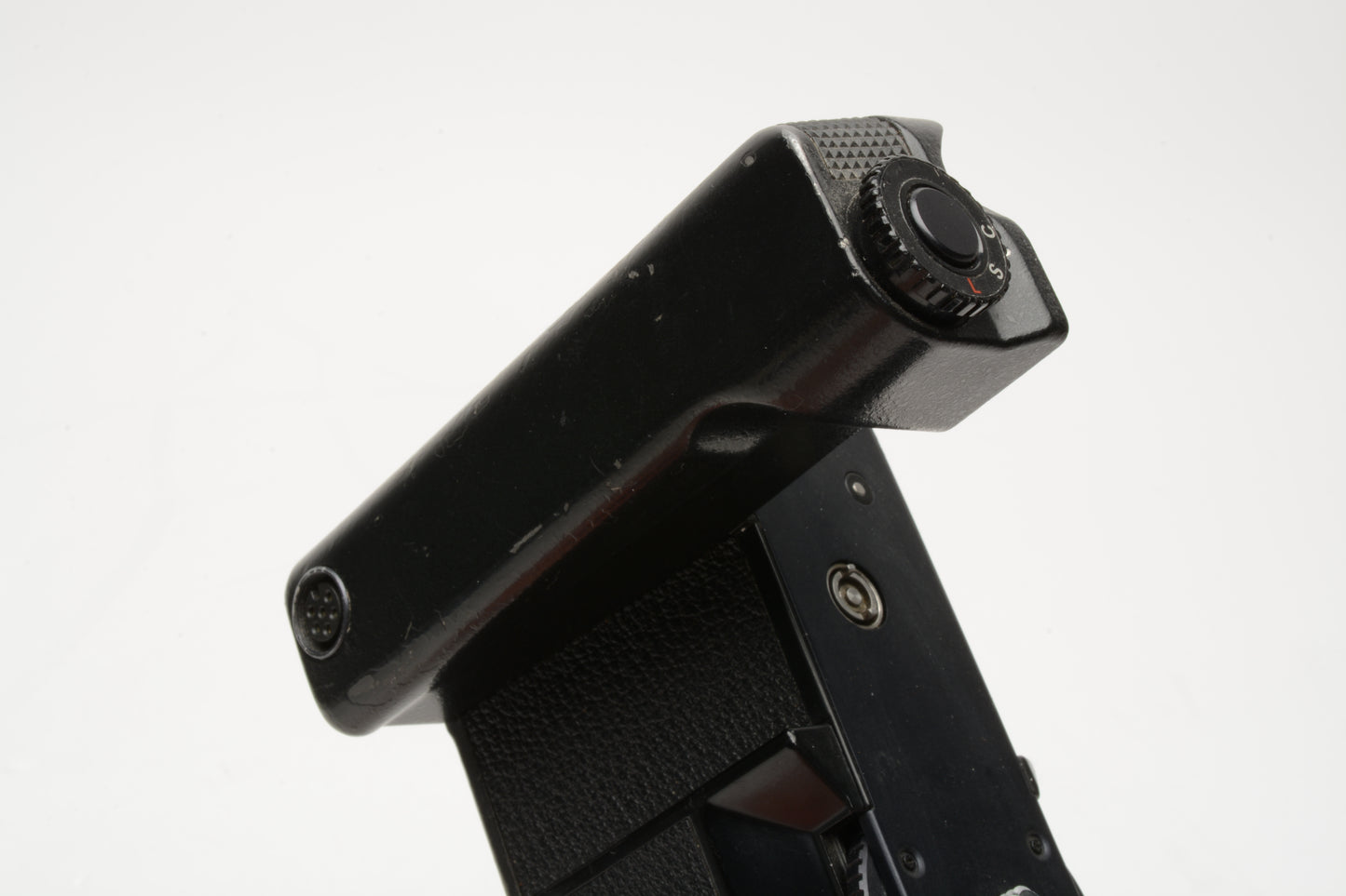 Nikon MD-4 Motor Drive, Tested, works great for F3 series SLRs