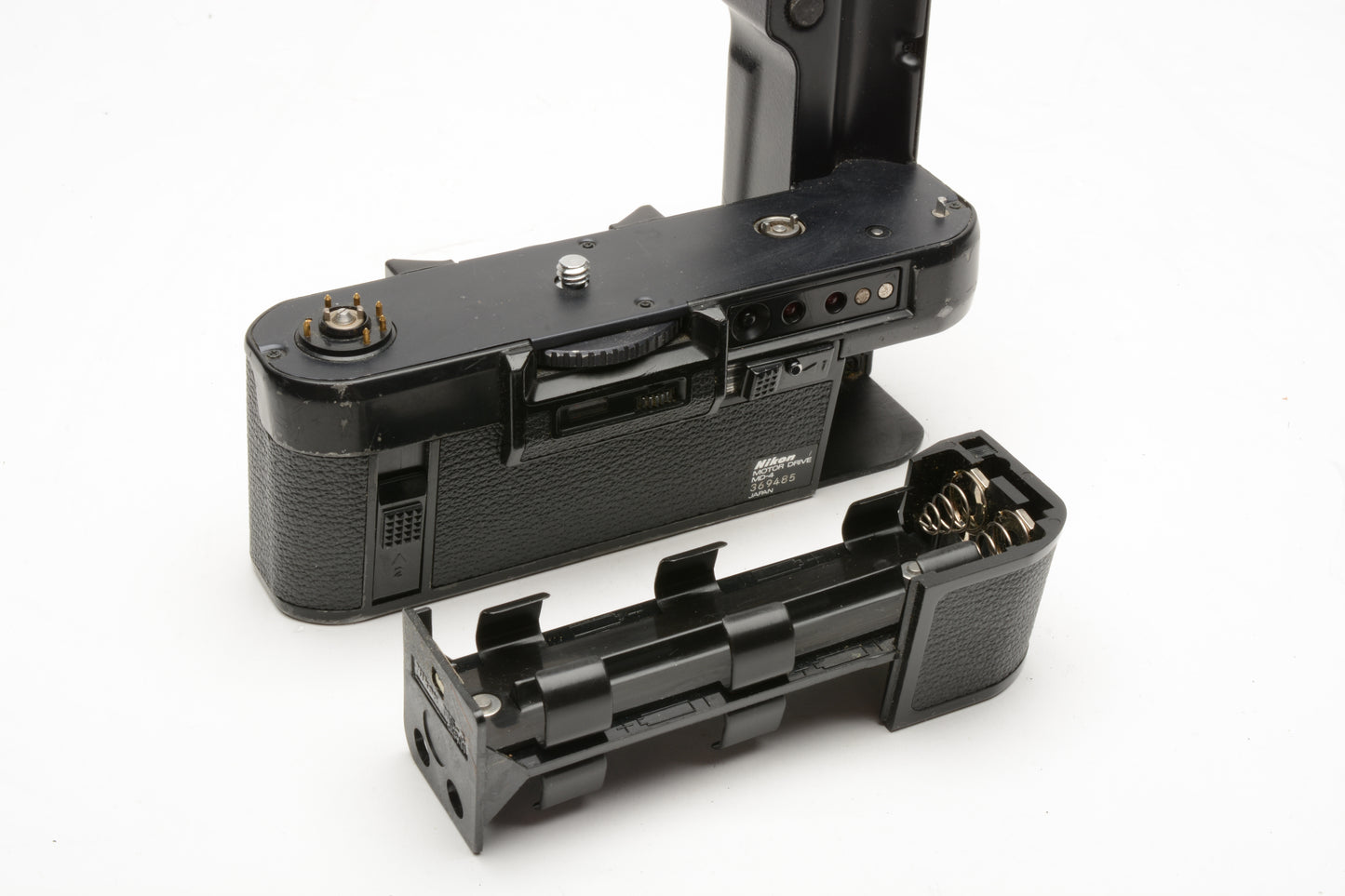 Nikon MD-4 Motor Drive, Tested, works great for F3 series SLRs