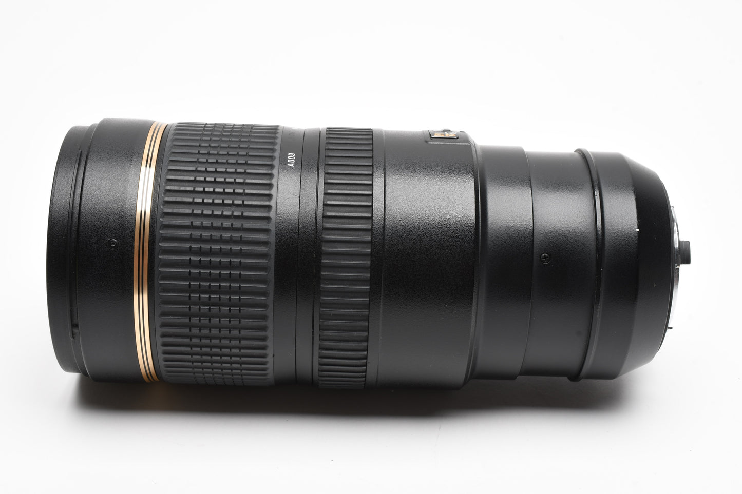 Tamron SP 70-200mm f2.8 USD Di A009 telephoto zoom lens, caps, Nikon AF