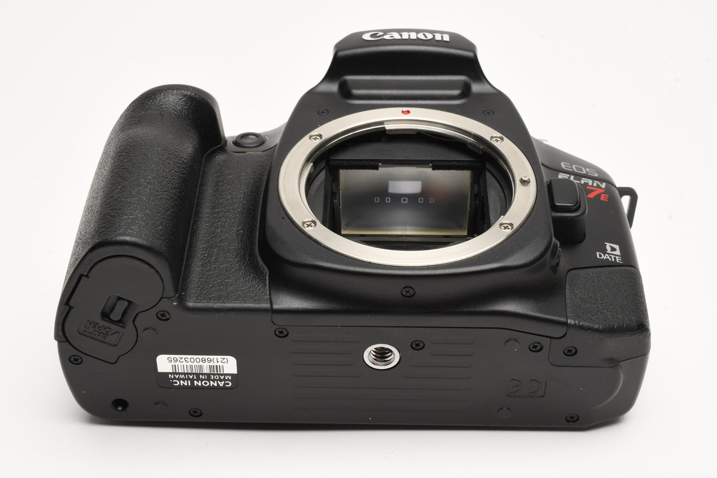 Canon Elan 7E 35mm SLR body, cap, strap, Great! Fully tested