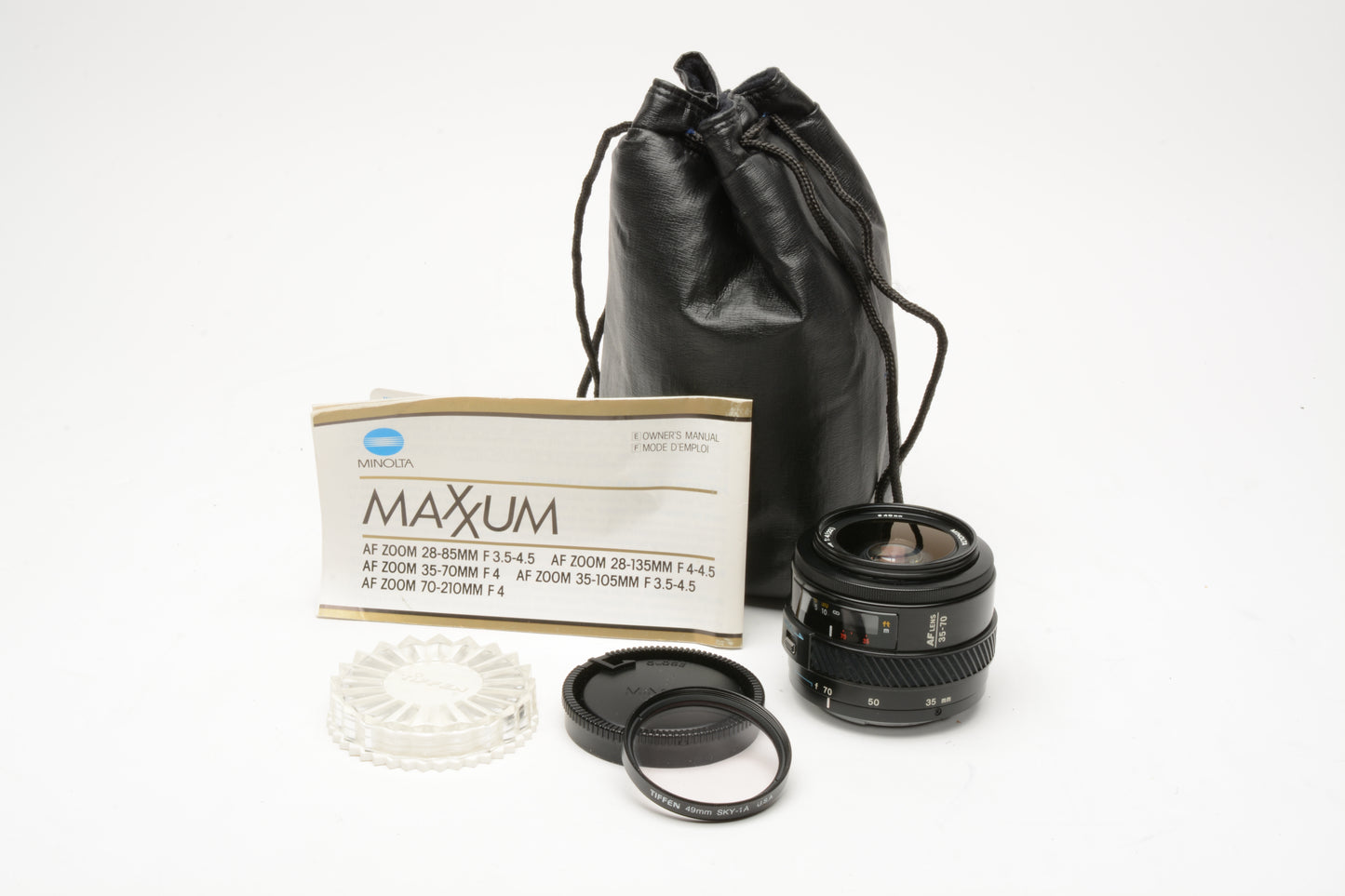 Minolta Maxxum AF 35-70mm f4 zoom w/UV, caps, pouch, nice! For A mount