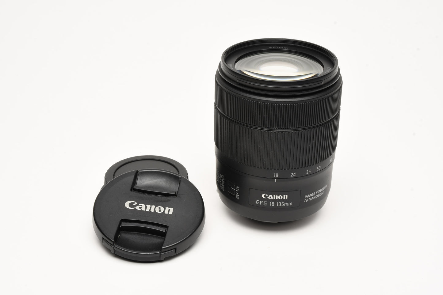 Canon EFS 18-135mm f3.5-5.6 IS Nano USM lens, caps, Very clean