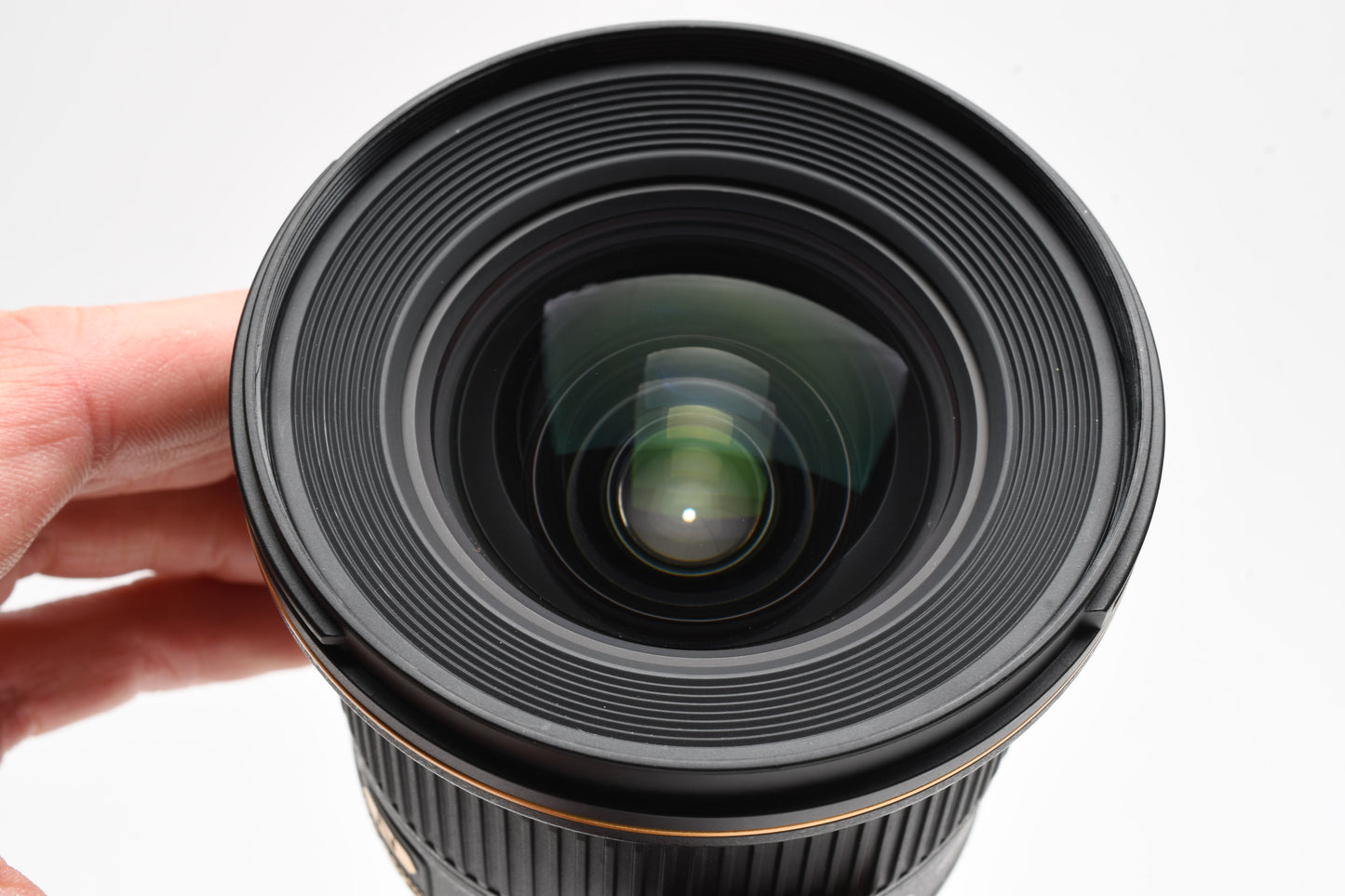 Nikon AF-S Nikkor 20mm f1.8G ED N wide lens, Mint-, USA +Hood