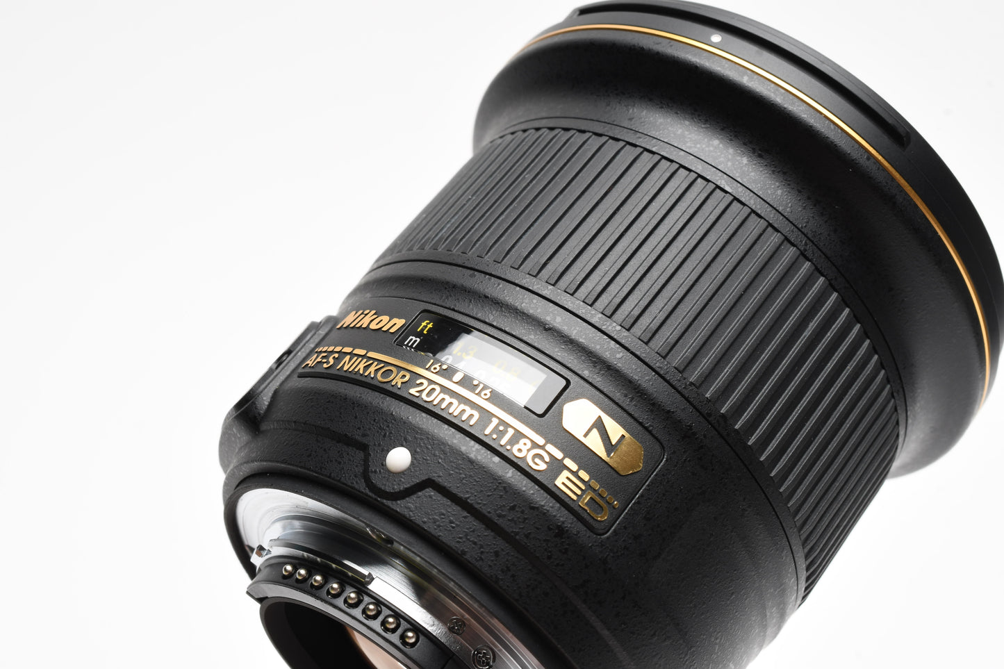 Nikon AF-S Nikkor 20mm f1.8G ED N wide lens, Mint-, USA +Hood