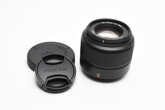 Fujifilm XC 35mm f2 Aspherical lens, Mint-, USA Version