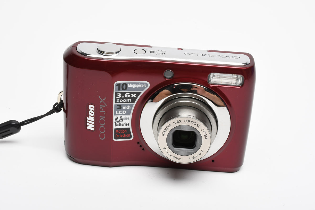 Nikon Coolpix L20 10MP Digital Point&Shoot Camera (Red), Tested, Very Nice!
