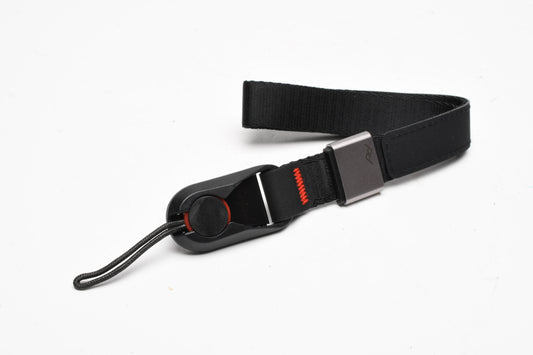 Peak design cuff wrist strap, very nice and clean in pouch w/Post
