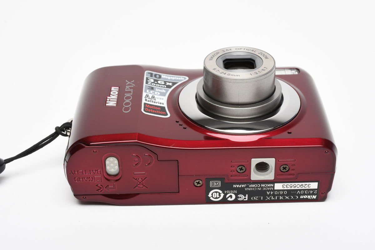 Nikon Coolpix L20 10MP Digital Point&Shoot Camera (Red), Tested, Very Nice!