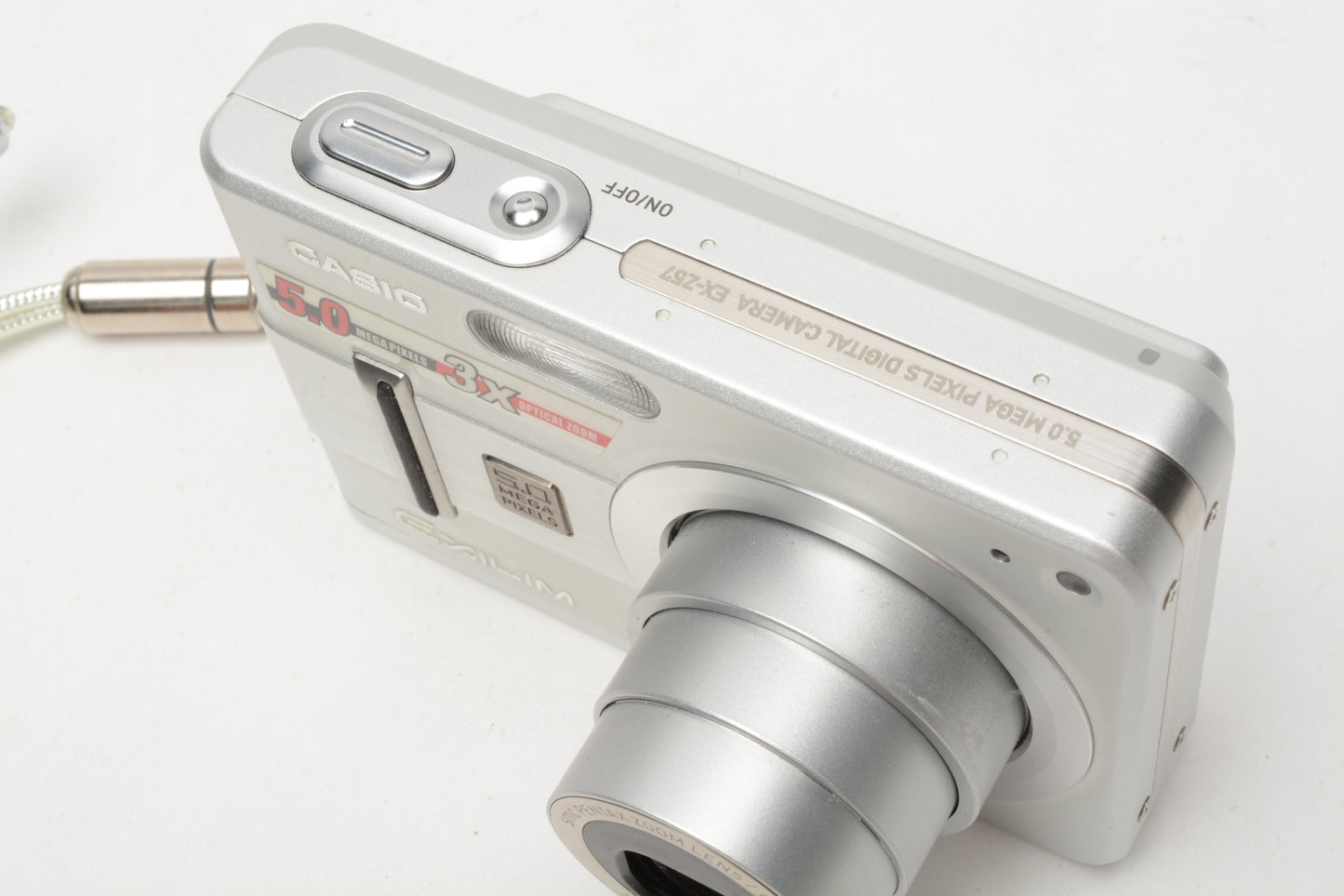 Casio EX-Z57 5MP Digital Point&Shoot camera w/cradle, 2batts, case, tested, Great!