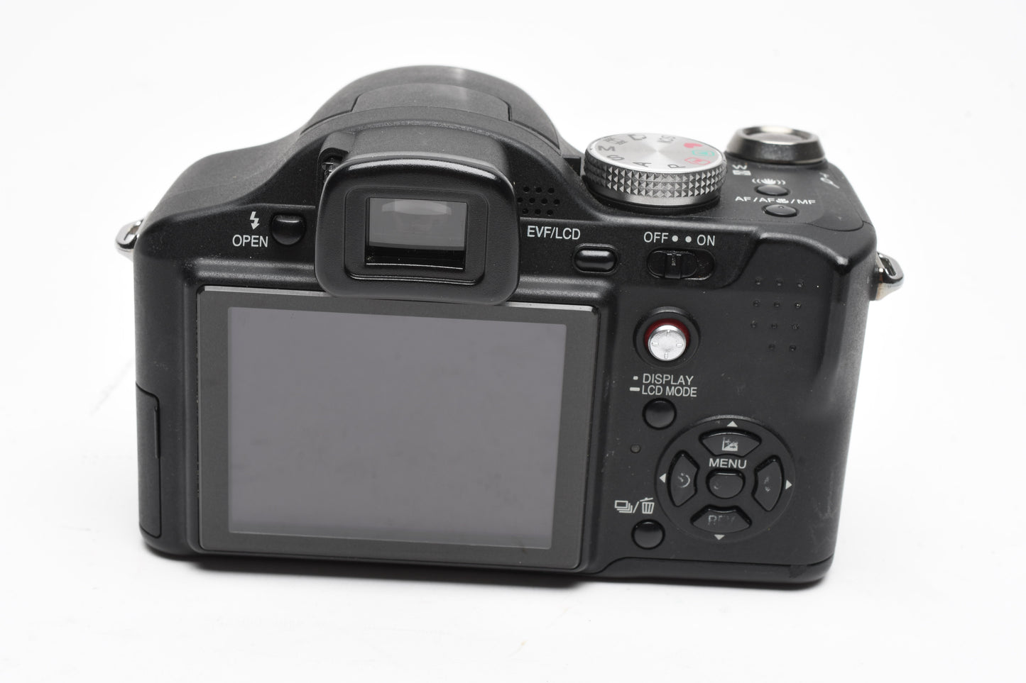 Panasonic DMC-FZ8 7.2MP Digital Point & Shoot, Case, 2Batts+charger, Tested