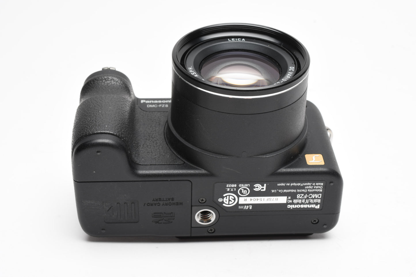 Panasonic DMC-FZ8 7.2MP Digital Point & Shoot, Case, 2Batts+charger, Tested