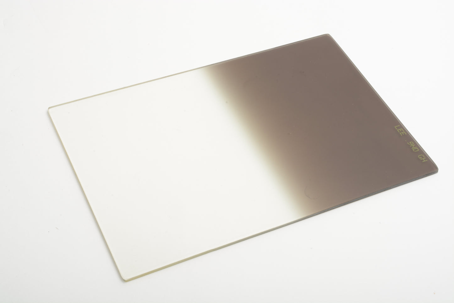 Set of 2 Lee 100x150mm grad filters:  .6ND GRAD SOFT & .9ND GRAD HARD + Pouches