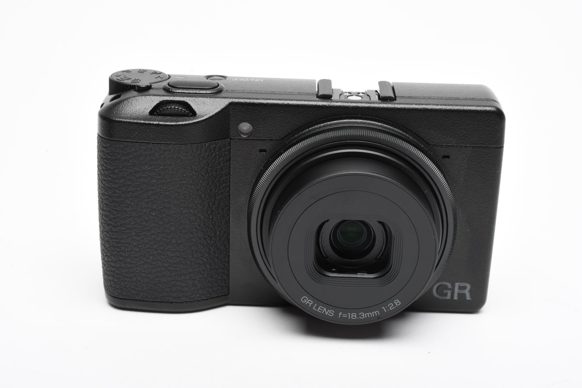 Ricoh GR III 24.2MP R02010 Digital Point&Shoot Camera, Mint, Boxed