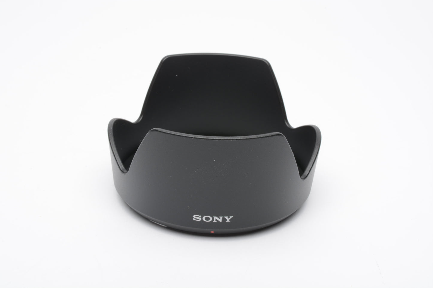 Sony Lens hood ALC-SH153 for 18-135mm zoom lens - Genuine