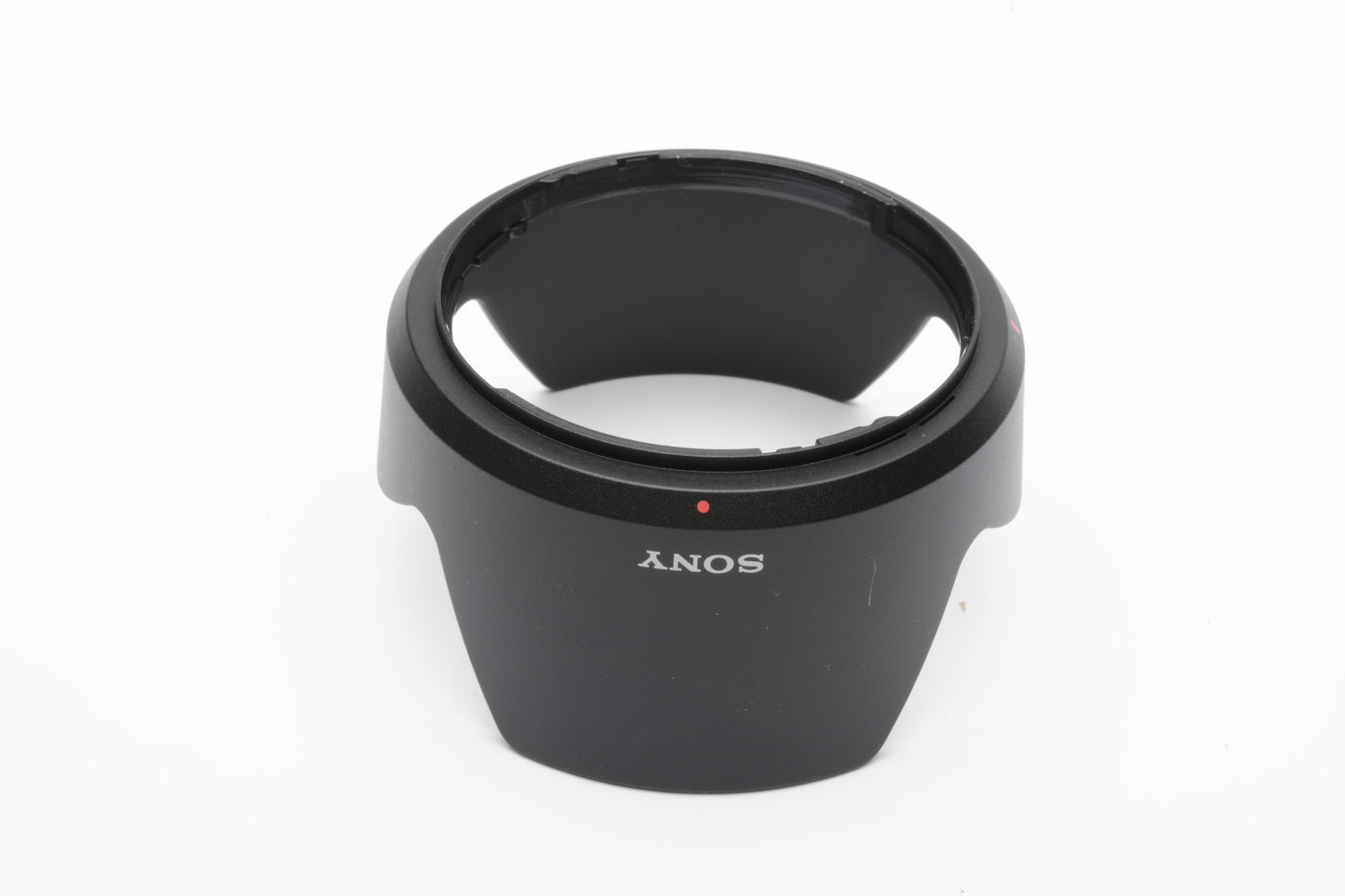 Sony Lens hood ALC-SH153 for 18-135mm zoom lens - Genuine