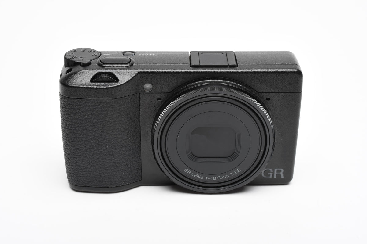 Ricoh GR III 24.2MP R02010 Digital Point&Shoot Camera, Mint, Boxed