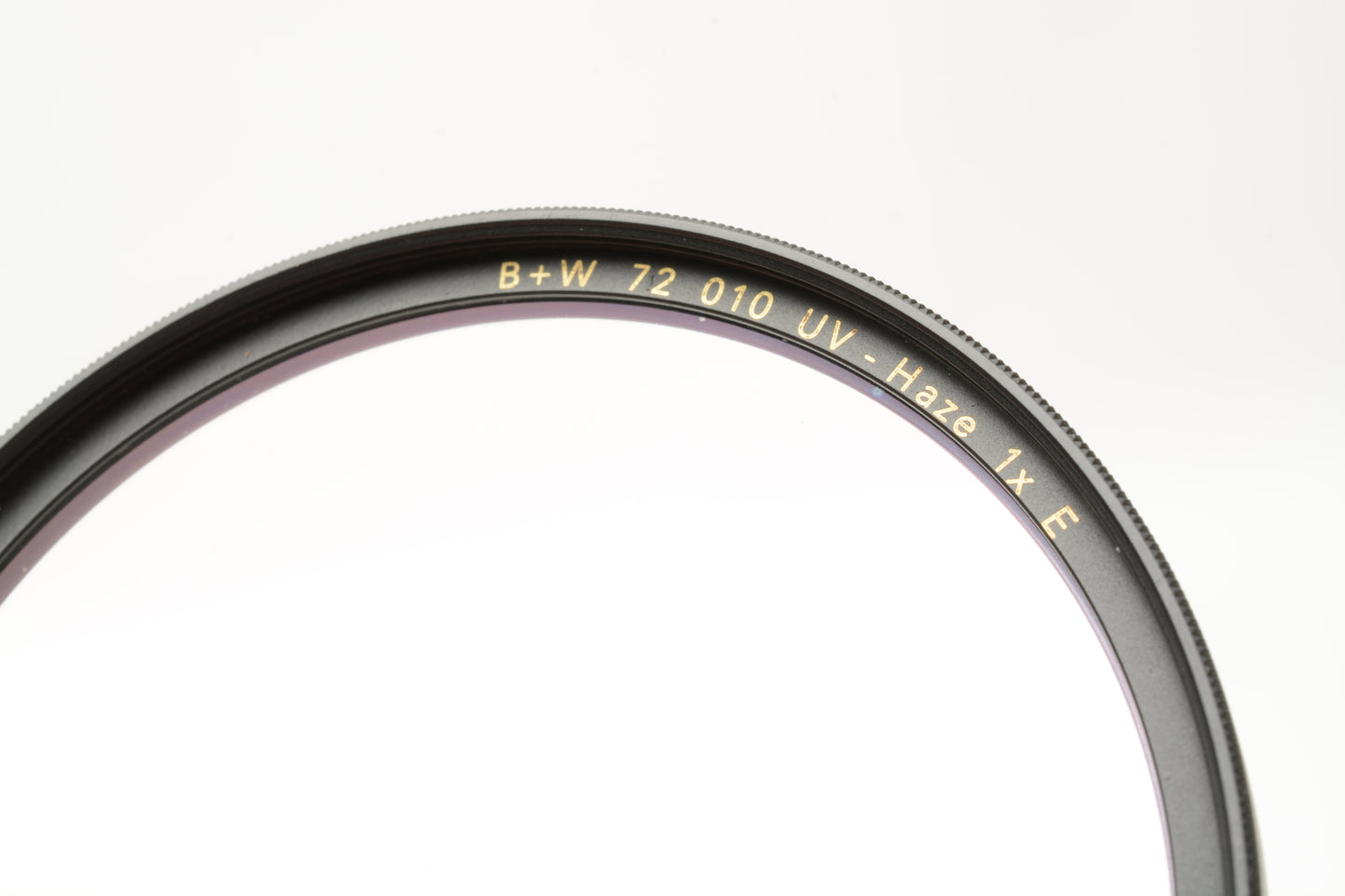 B+W 72mm 010 UV 1x E filter in jewel case, Very clean