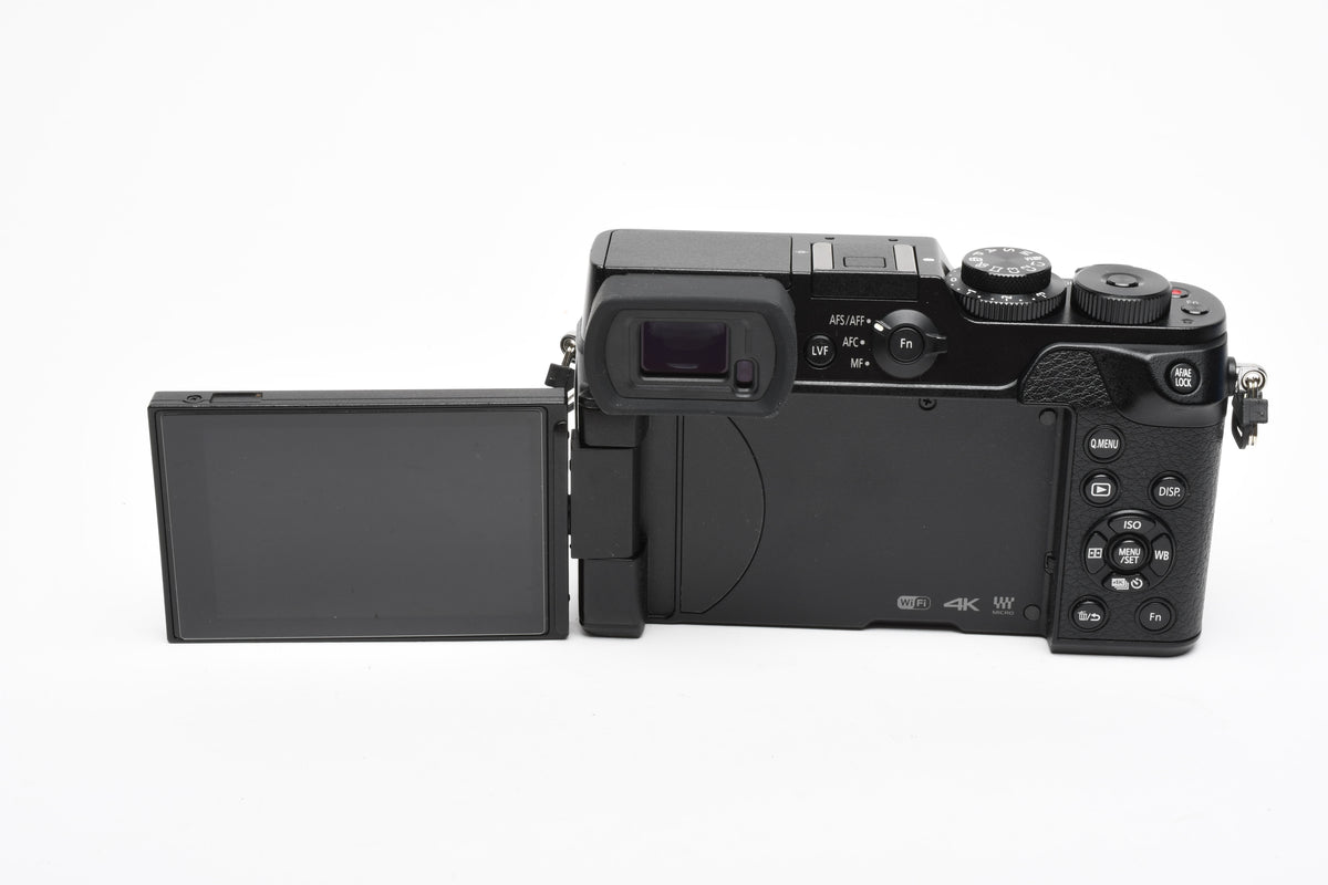 Panasonic Lumix DMC-GX8 20.3MP MFT Body Only 1103 Acts!! 2 Batts, Mint-