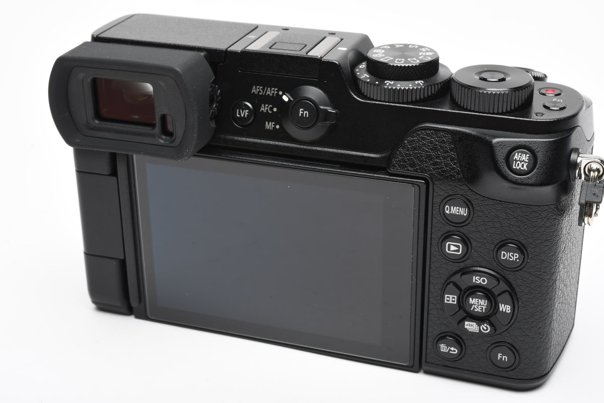 Panasonic Lumix DMC-GX8 20.3MP MFT Body Only 1103 Acts!! 2 Batts, Mint-
