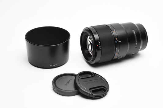 Sony FE 90mm f2.8 Macro G OSS E-Mount SEL90M28G w/Hood, Sharp!