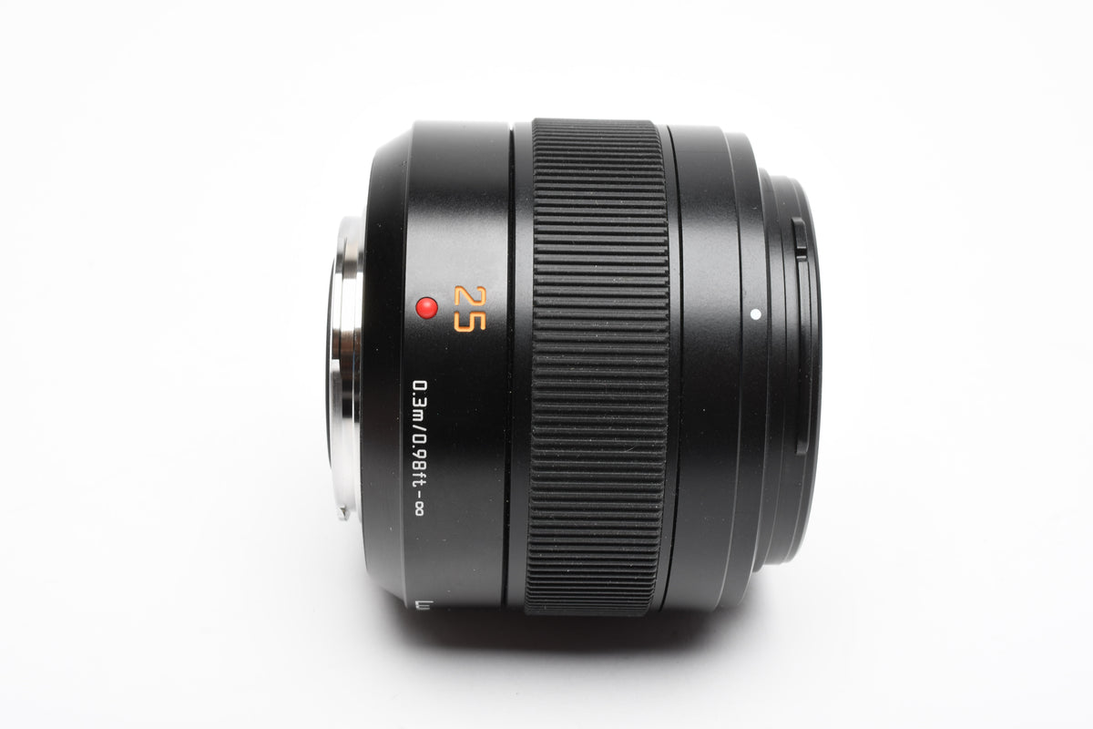 Panasonic Leica DG Summilux 25mm f1.4 II ASPH Micro 4/3 Lens, Mint, Boxed