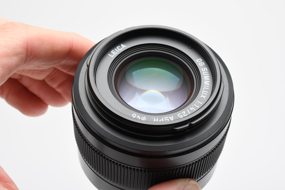 Panasonic Leica DG Summilux 25mm f1.4 II ASPH Micro 4/3 Lens, Mint, Boxed