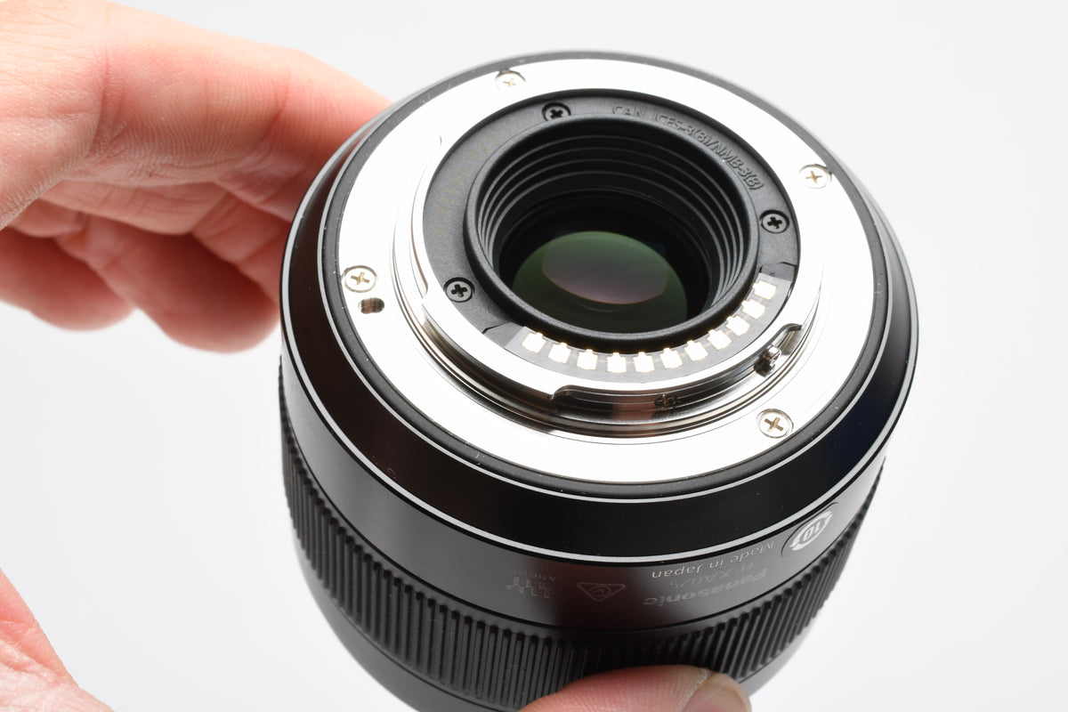 Panasonic Leica DG Summilux 25mm f1.4 II ASPH Micro 4/3 Lens, Mint, Boxed
