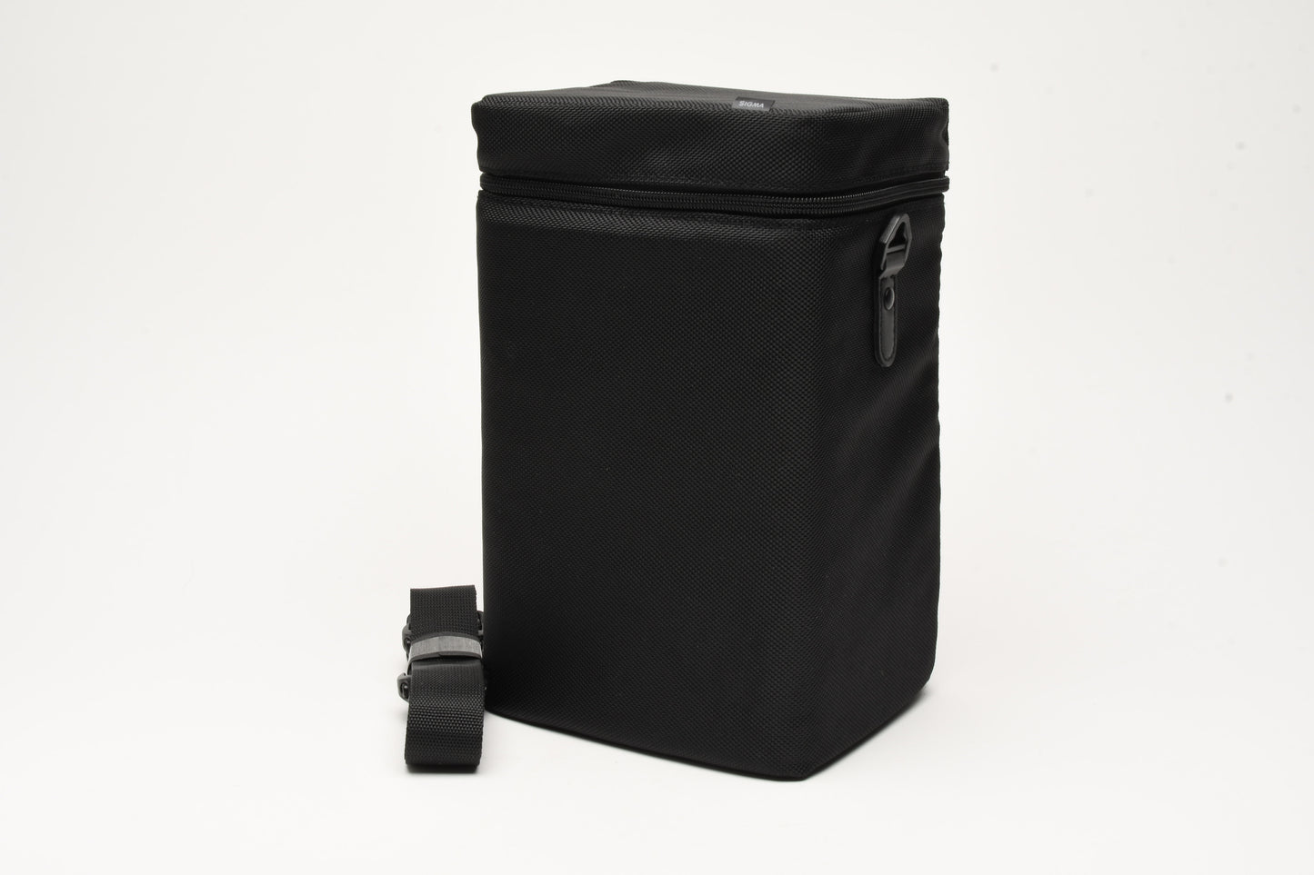 Sigma 70-200mm f2.8 DG DN OS L-Mount MINT Boxed, w/USA Warranty