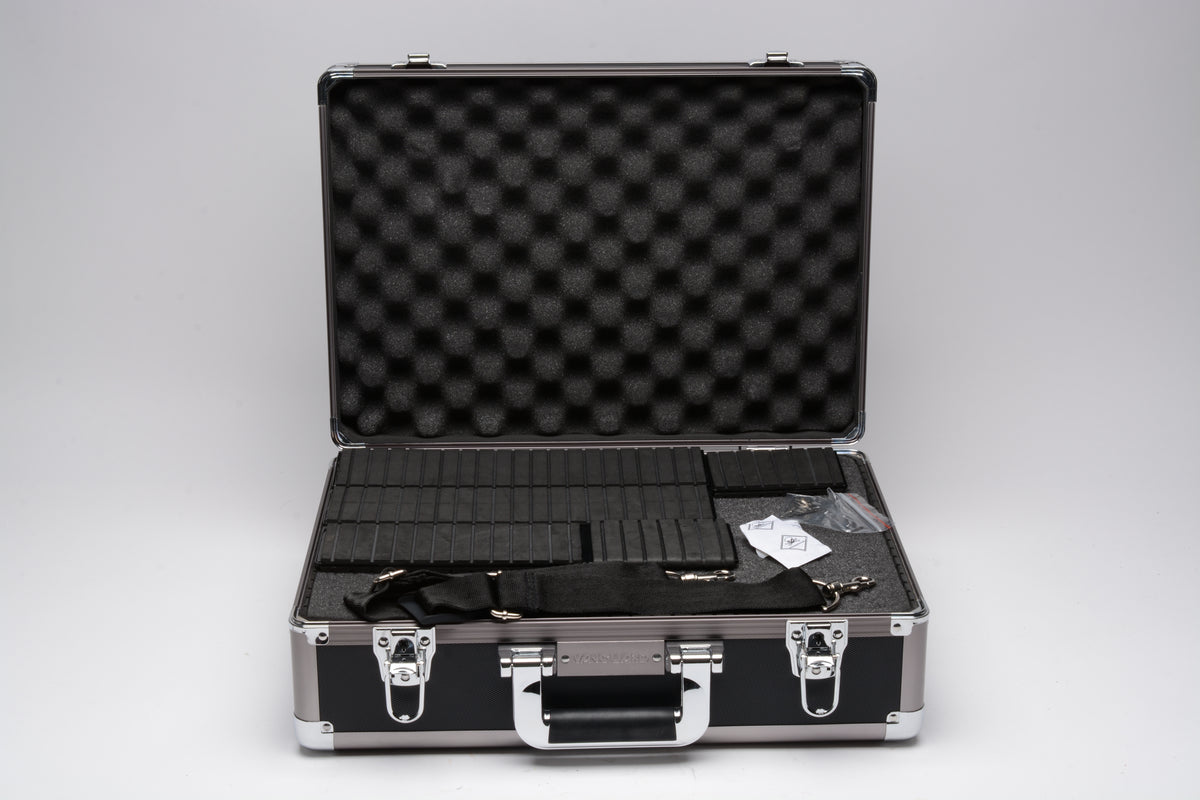 Vanguard VGP-3202 Aluminum camera casew/dice foam+dividers, NEW, ~18x13x6.5"