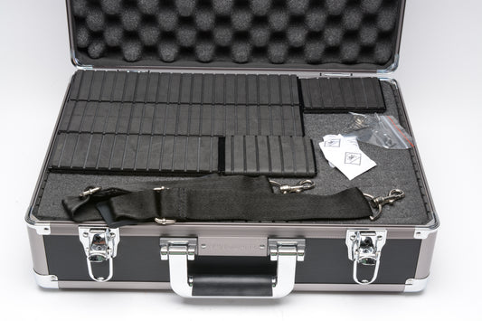 Vanguard VGP-3202 Aluminum camera casew/dice foam+dividers, NEW, ~18x13x6.5"