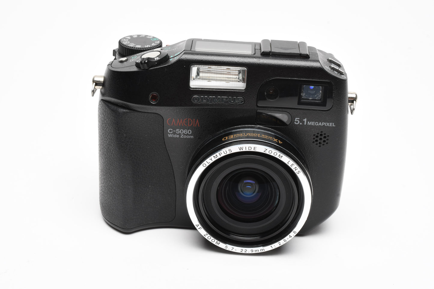 Olympus C-5060 5MP Digital Point&Shoot camera, batt+charger+cap+256MB CF