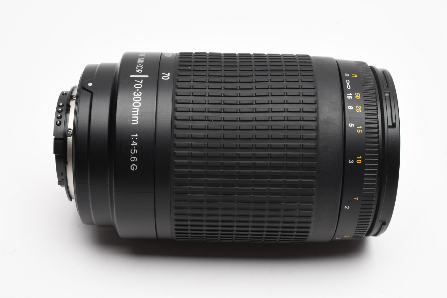 Nikon AF Zoom Nikkor 70-300mm f4-5.6G zoom, Hood+Caps+UV Mint-