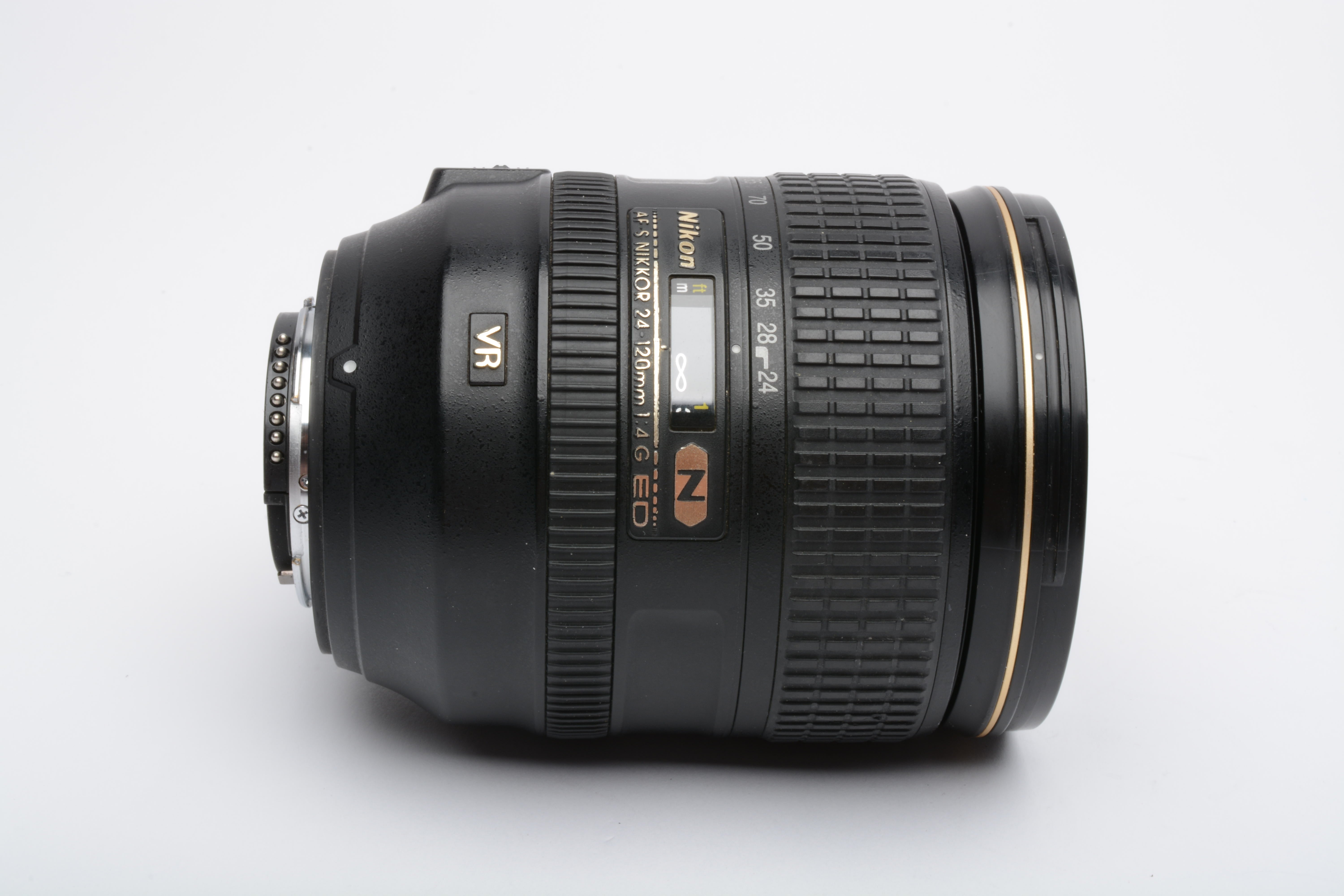 Nikon AF Nikkor 24-120mm f4G ED N VR w/Caps, hood, NO VR, Sharp