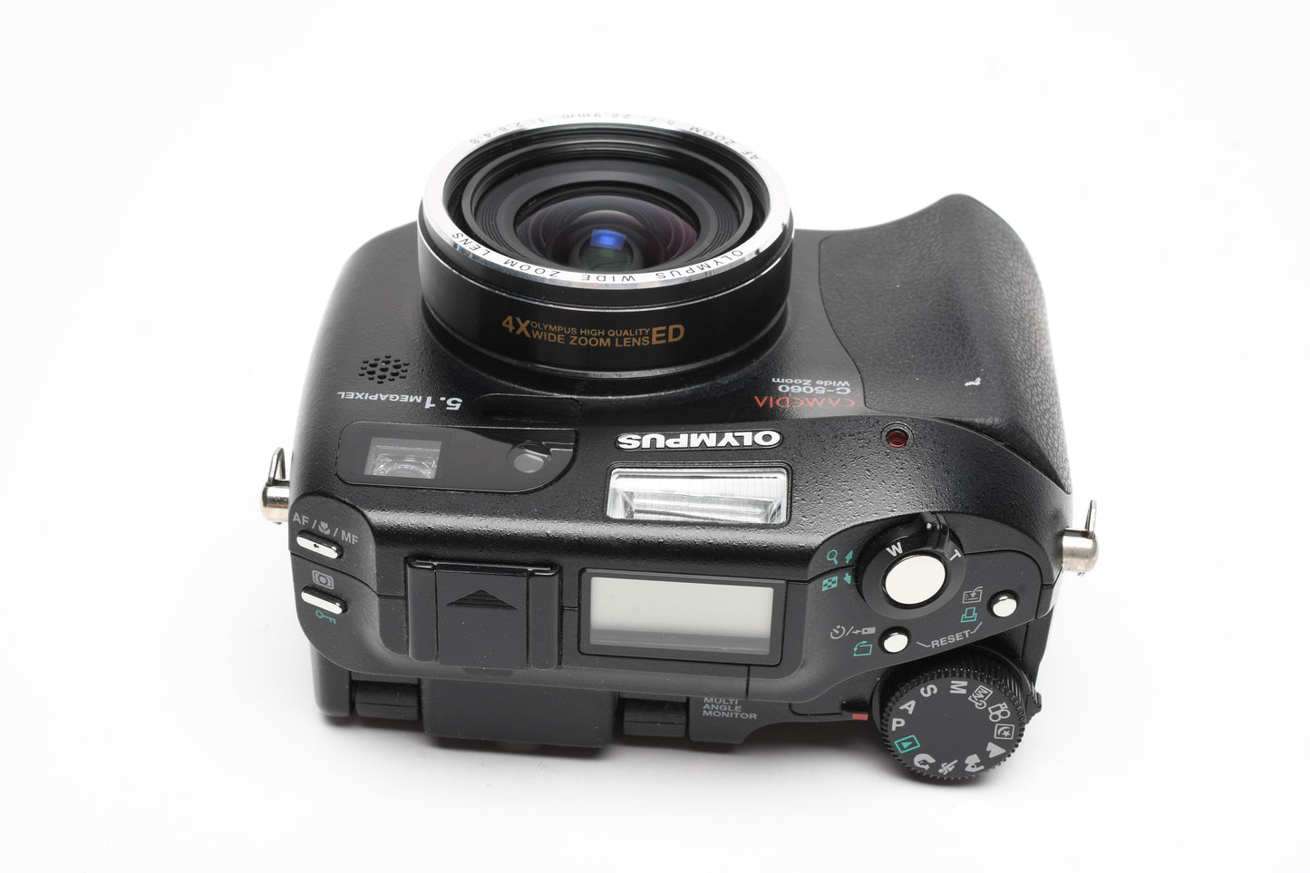 Olympus C-5060 5MP Digital Point&Shoot camera, batt+charger+cap+256MB CF