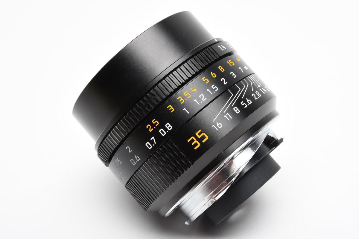 Leica Summilux-M 35mm F1.4 ASPH Black 6-Bit M Mount Lens #11726 Mint-, Boxed