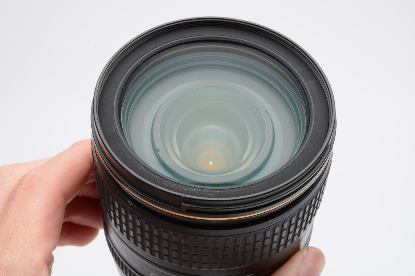 Nikon AF Nikkor 24-120mm f4G ED N VR w/Caps, hood, NO VR, Sharp!