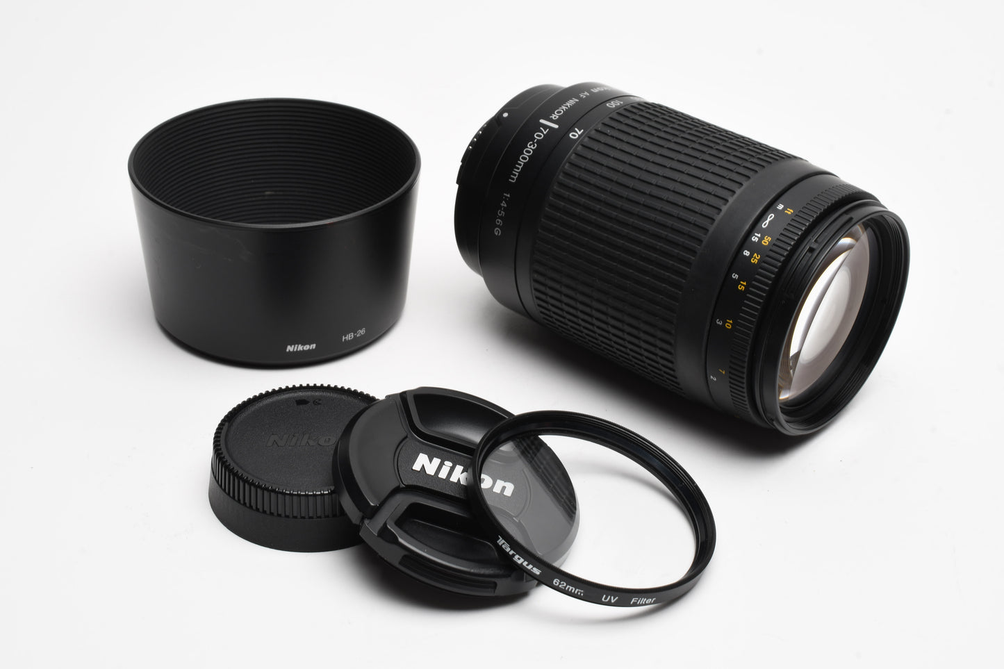 Nikon AF Zoom Nikkor 70-300mm f4-5.6G zoom, Hood+Caps+UV Mint-