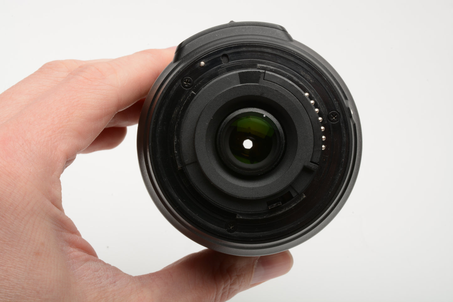 Nikon AF-S 55-200mm f4-5.6G ED VR DX, Hood, CPL filter, Very clean