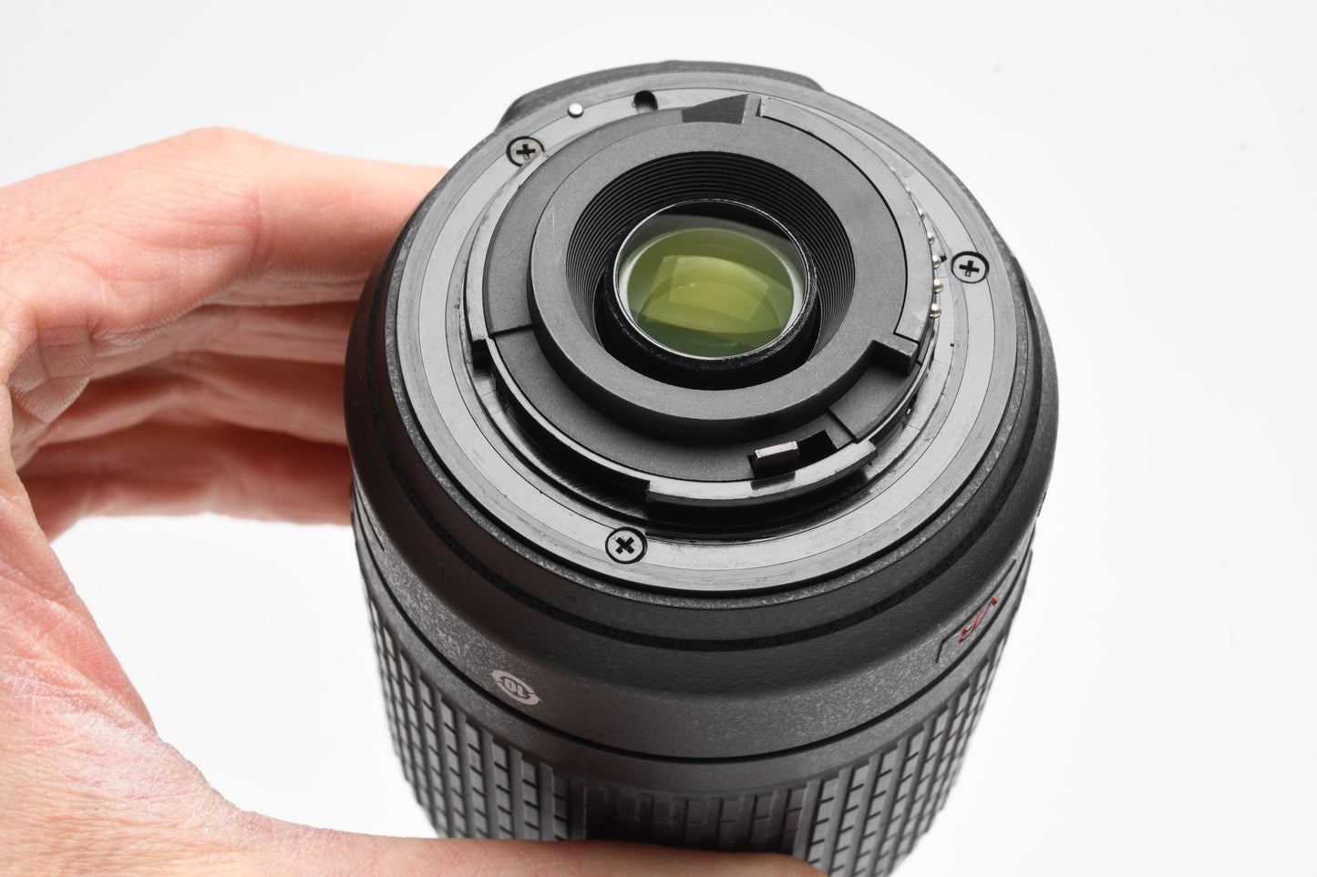 Nikon AFS Nikkor 55-200mm F4-5.6G ED DX VR zoom lens, caps, Great!