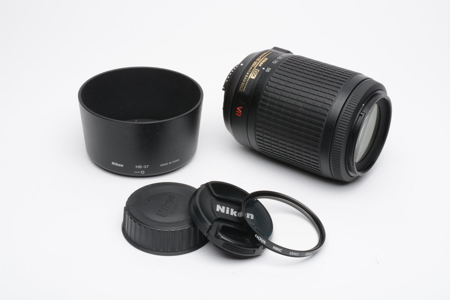 Nikon AF-S 55-200mm f4-5.6G ED VR DX, caps, hood, UV, very clean