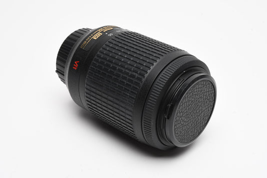 Nikon AFS Nikkor 55-200mm F4-5.6G ED DX VR zoom lens, caps, Great!