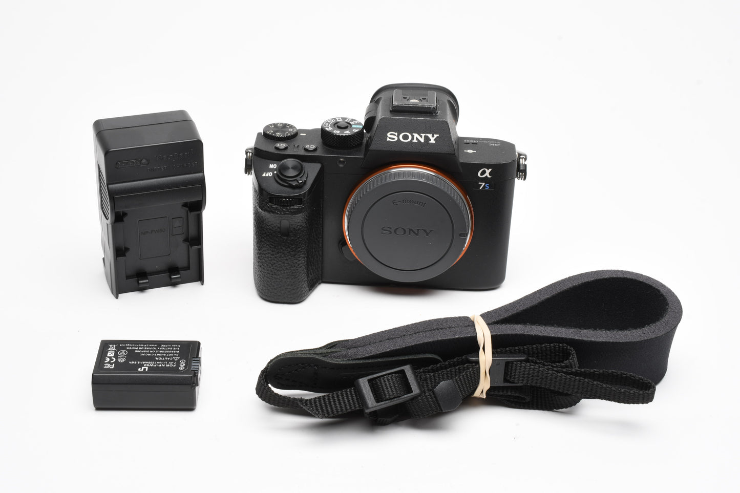 Sony A7 SII Mirrorless Body, batt, charger, 19K acts, ILCE-7SM2